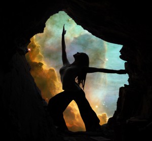 Autumn_cave_silhouette_omega_lr